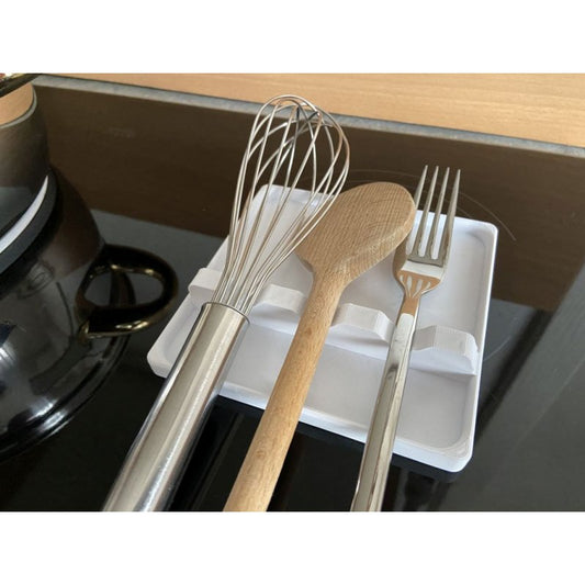 Ablage für Kochutensilien